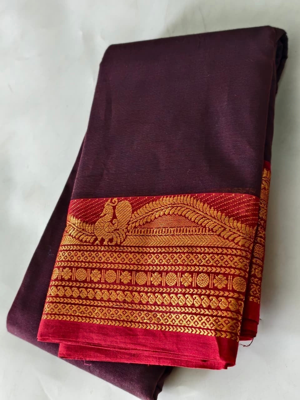 KANCHI COTTON SAREE WITH CONTRAST RED ZARI BORDER