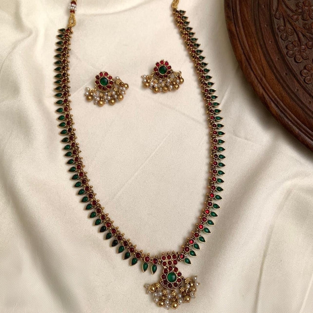 Simple and elegant haram set