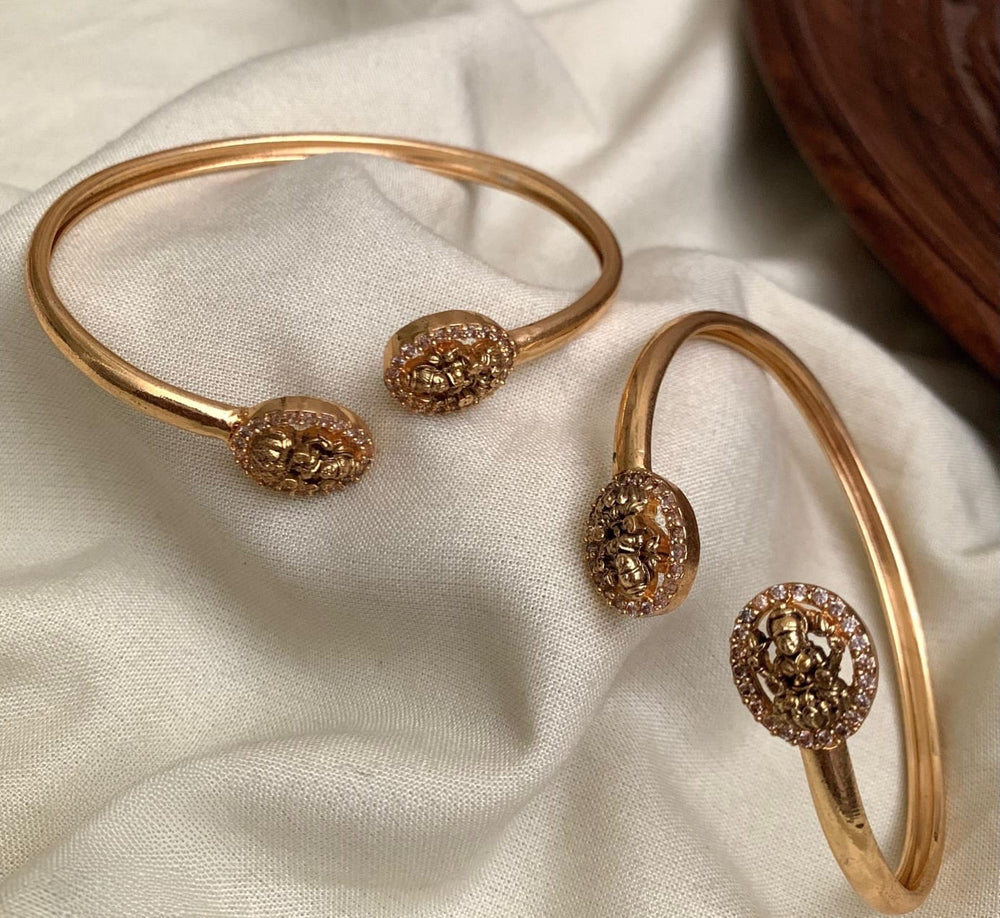 Beautiful traditional kada set