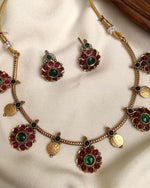 Necklace and earing set