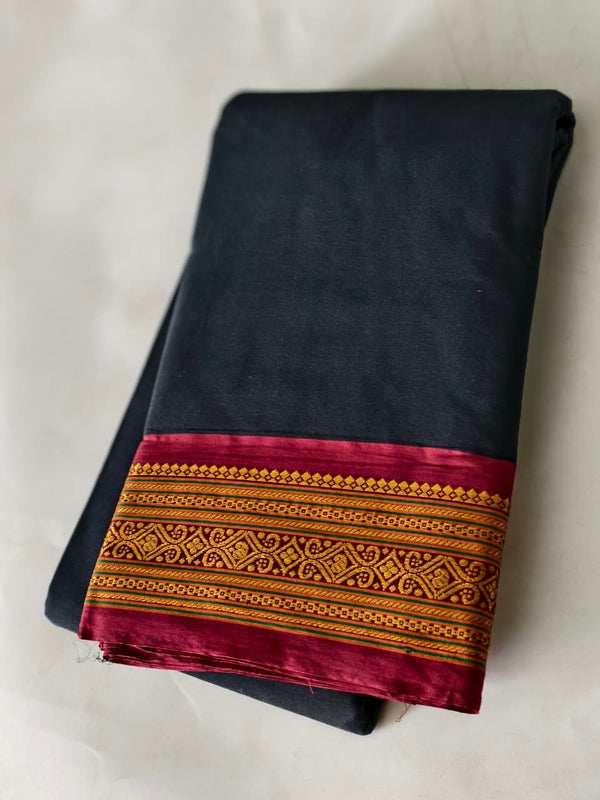 KANCHI COTTON SAREE WITH CONTRAST ZARI BORDER